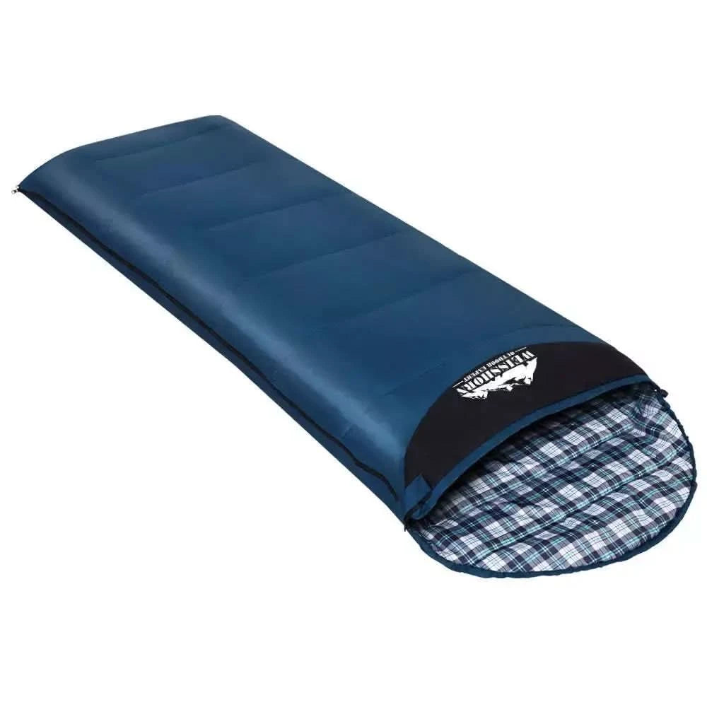 High-quality blue sleeping bag with insulated lining – Comfortable and durable sleeping bags perfect for outdoor use, ideal as adult sleeping bags for camping and travel