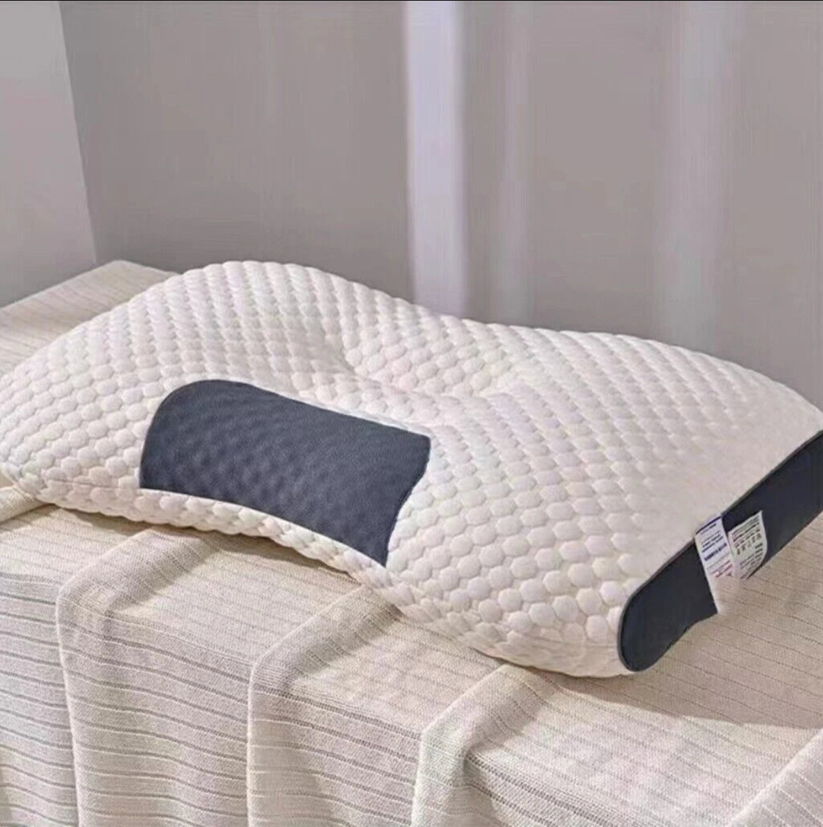 Ergonomic Pillow 2.0 - Align Your Spine, Boost Your Sleep