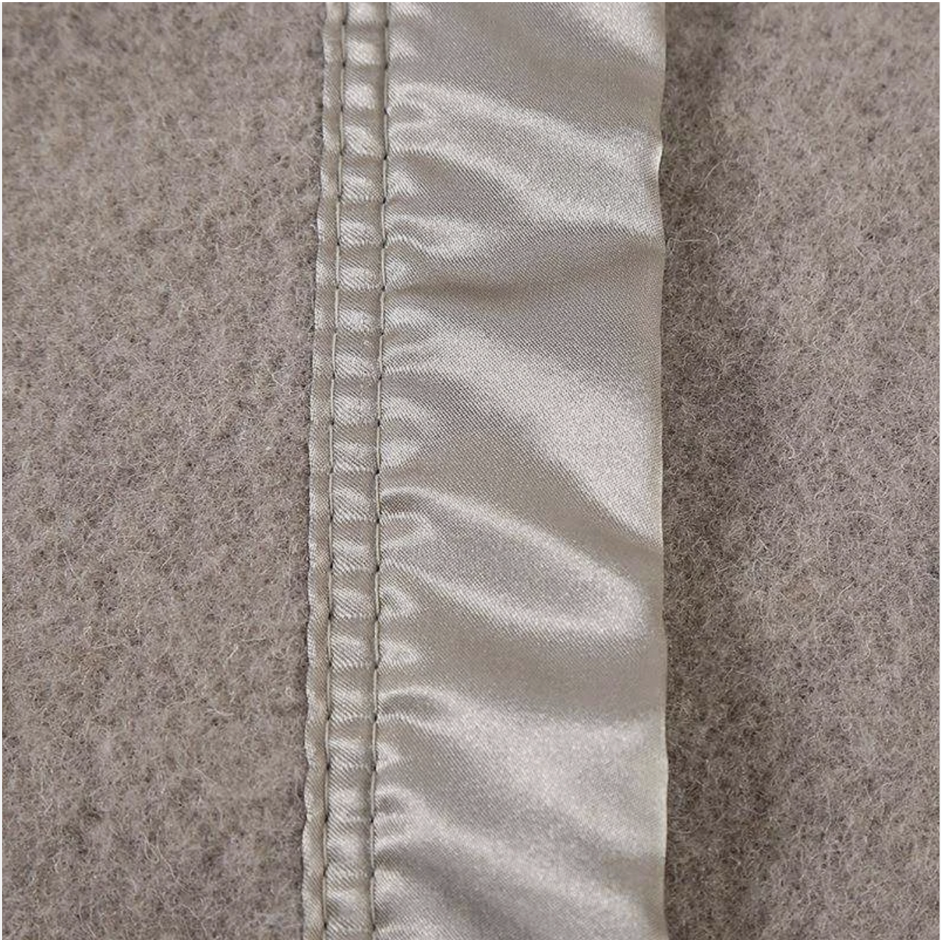 Premium Australian Wool Blanket – Naturally Warm, Breathable Comfort All Year Round